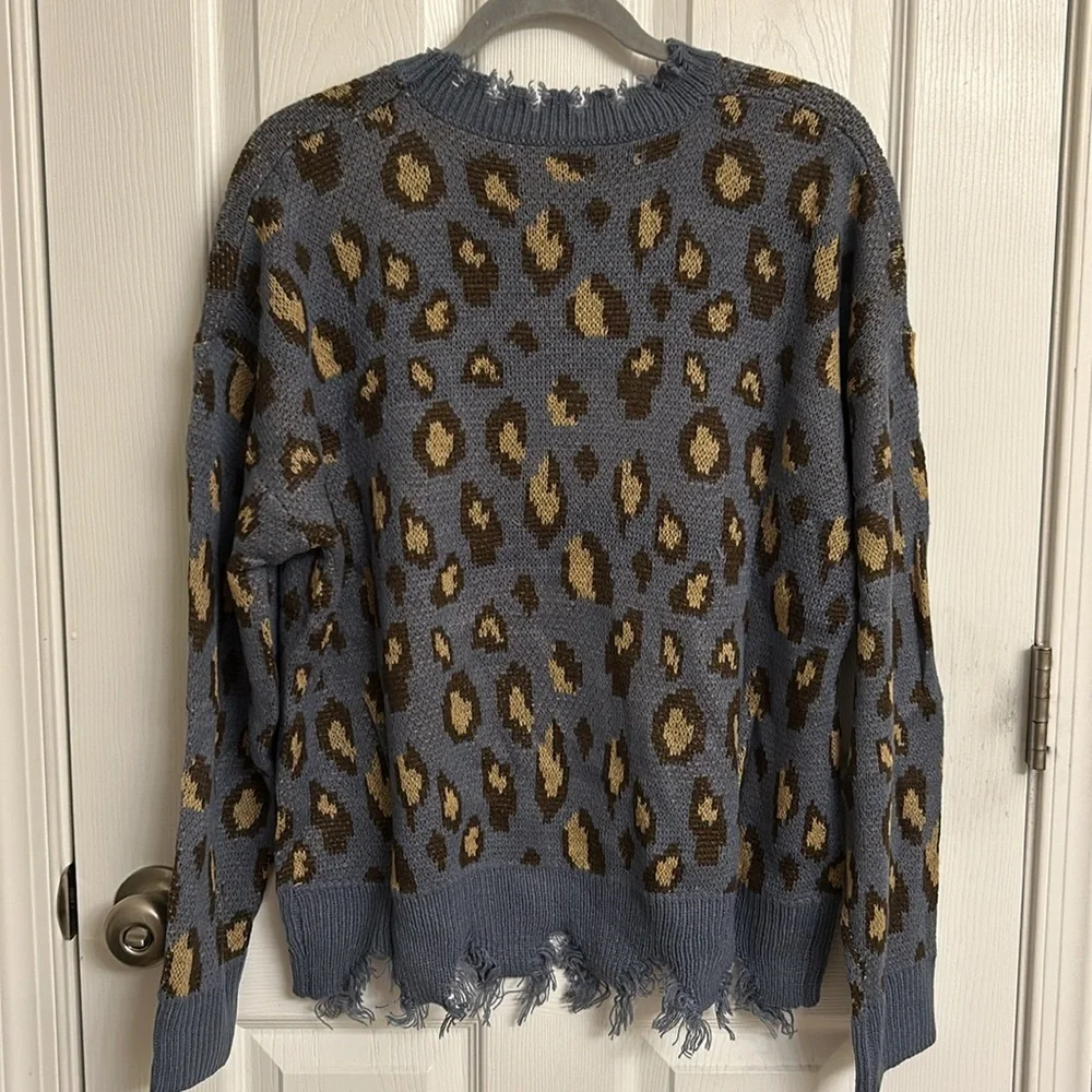 L Love Blue Gold Print Distressed Long Sleeve Acrylic Sweater Size Medium - Picture 2 of 9